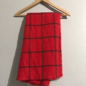 Old Navy Plaid Blanket Scarf NWOT BB
